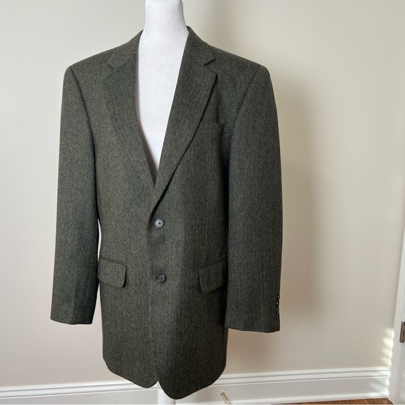 Jos.A. Bank Mens100% Wool Green Tweed 2 Button Blazer Jacket
